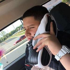 Meet your Posher, Mark